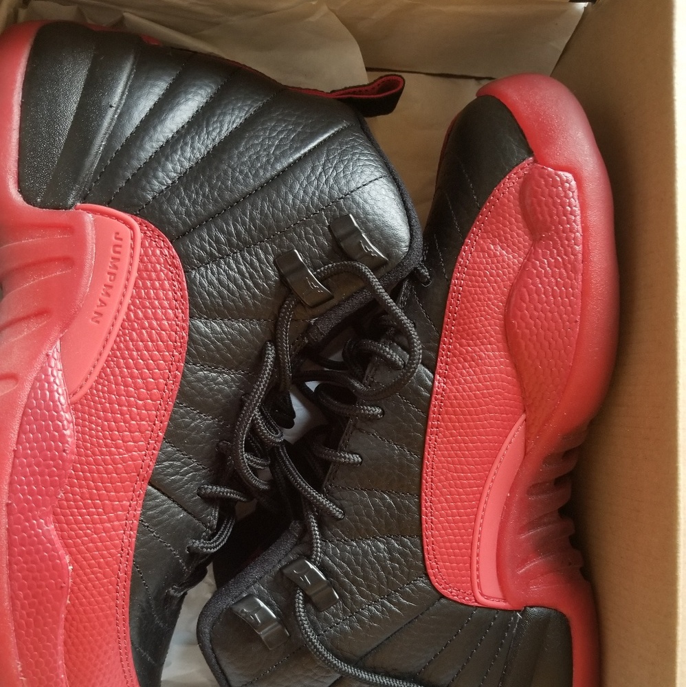 Jordan 12 Flu Game